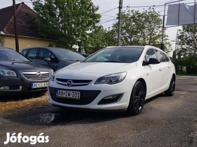 Opel Astra J Sports Tourer 1.4 T Sport Foglalóz...