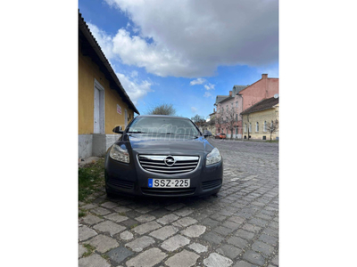 OPEL INSIGNIA 2.0 T Active