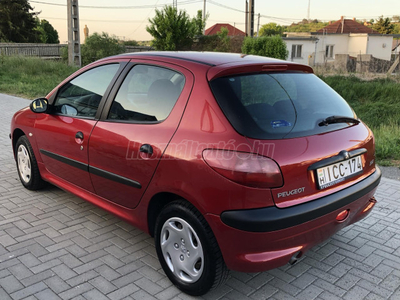 PEUGEOT 206 1.4 Presence