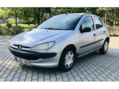 PEUGEOT 206 1.4 Presence