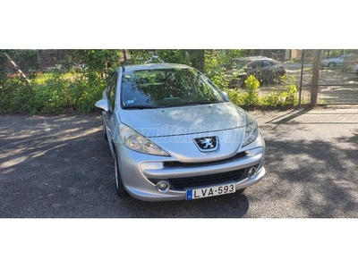 PEUGEOT 207 1.4 HDi Sporty