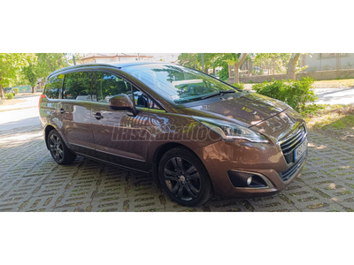 PEUGEOT 5008 1.6 THP Allure (Automata) (7 személyes )