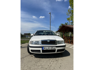 SKODA OCTAVIA 1.4 Tour