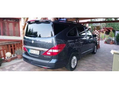 SSANGYONG RODIUS 2.7 270 Xdi Premium