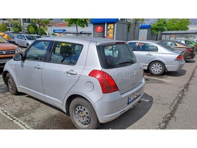 SUZUKI SWIFT 1.3 GLX CD AC