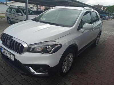 SUZUKI SX4 S-CROSS 1.4 Hybrid GL+ (Automata) Eredeti fény. vonóhorog