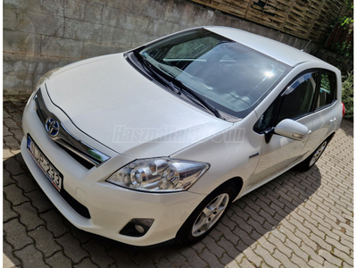 TOYOTA AURIS 1.8 HSD Sol Navi (Automata)