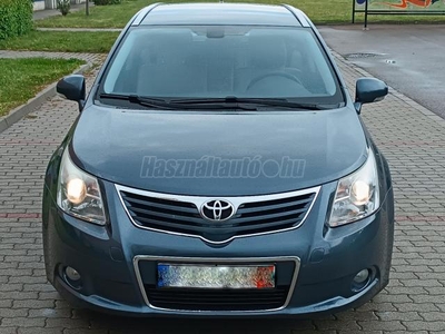 TOYOTA AVENSIS Wagon 2.2 D-4D Executive 2 ÉV KPM MŰSZAKI!BŐR BELSŐ!ÜLÉSFŰTÉS!TOLATÓRADAR!HIDEG KLÍMA!VONÓHOROG!