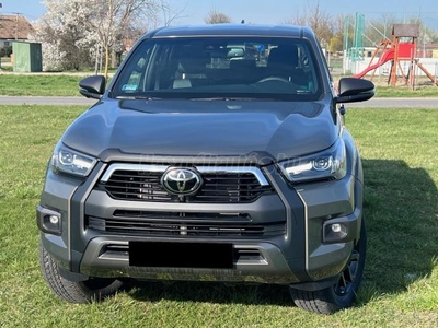 TOYOTA HI LUX Hilux 2.8 D-4D 4x4 Double Invincible (Automata)