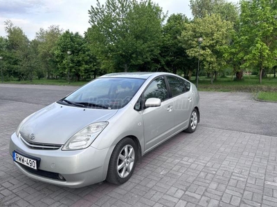 TOYOTA PRIUS 1.5 HSD JBL NAVI 2006 (Automata)