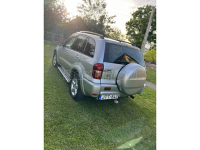 TOYOTA RAV 4 Rav4 2.0 D 4x4