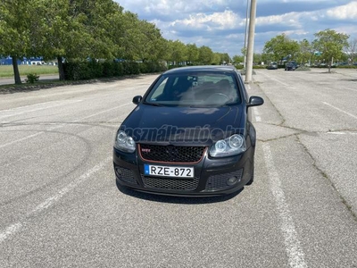 VOLKSWAGEN GOLF V 2.0 TFSI GTI