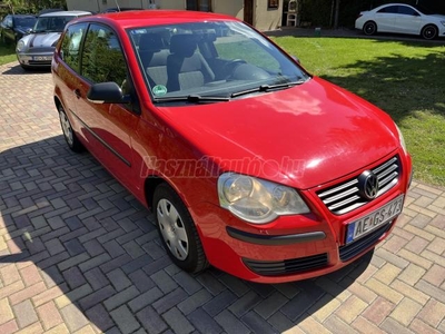 VOLKSWAGEN POLO 1.2 60 Trendline