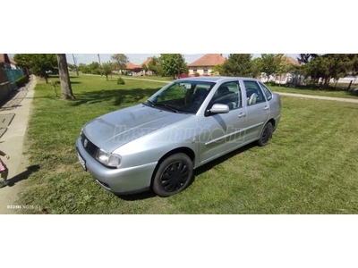 VOLKSWAGEN POLO III 1.4 60 Comfortline