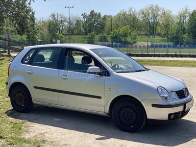 VOLKSWAGEN POLO IV 1.4 75 16V Comfortline