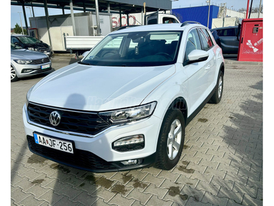 VOLKSWAGEN T-ROC 1.0 TSI Style