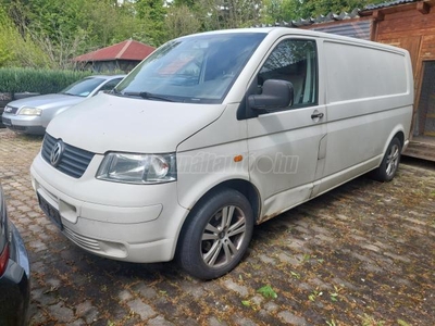 VOLKSWAGEN TRANSPORTER T5 1.9 TDI Basic