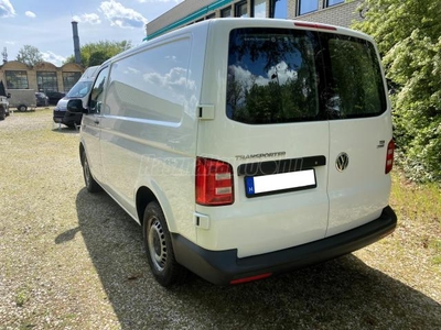 VOLKSWAGEN TRANSPORTER T6 2.0 tdi BMT RT Magyarországi. 74.000-Km. Vezetett szervizkönyv. FIX 5% KAMAT - KAVOSZ MAX+