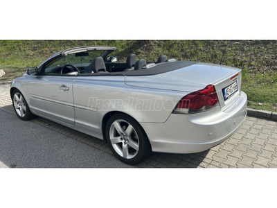 VOLVO C70 2.0 D Momentum