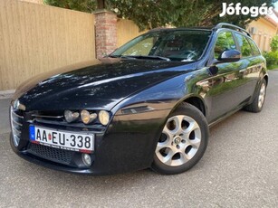 ALFA Romeo 159 SW 1.9 JTD 8V Turismo teljesen n...