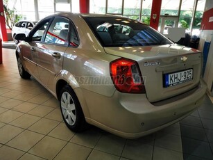 CHEVROLET LACETTI Sedan 1.6 16V Platinum KEVÉS KM FUTÁS-FRISS VIZSGA-MŰKÖDŐ KLÍMA-NAGYSZERVÍZ UTÁN!