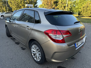 CITROEN C4 1.6 HDi Sélection 2