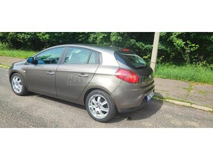 FIAT BRAVO 1.4 T-Jet Dynamic