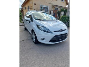 FORD FIESTA 1.25 Champions