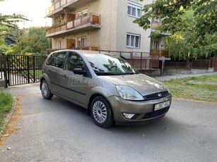 FORD FIESTA 1.4 Comfort Klímás.! Magyarországi Első tulajtól eladó.! Végig vezetett szerviz.!