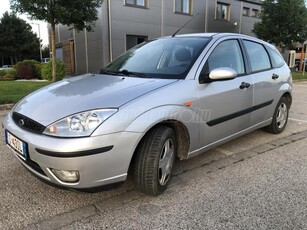 FORD FOCUS 1.4 Ambiente