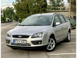 FORD FOCUS 1.6 Ghia 337Ekm!Magyar.vez.szervízkönyv!