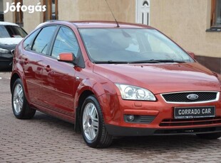 Ford Focus 1.6 Ghia