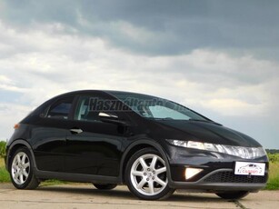 HONDA CIVIC 1.8 Sport 5 ajtós Ülésfűtés Újkori magyar