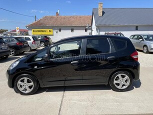 HONDA JAZZ 1.2 Trend 59 ezer km!Végig vezetett szervizkönyv!Klíma!Friss Műszaki!