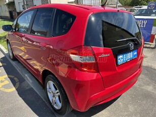 HONDA JAZZ 1.4 Executive OLASZ ROZSDAMENTES! SZERVIZKÖNYV! GYÁRI ÁLLAPOT!