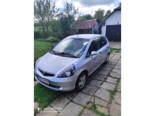 HONDA JAZZ 1.4 LS