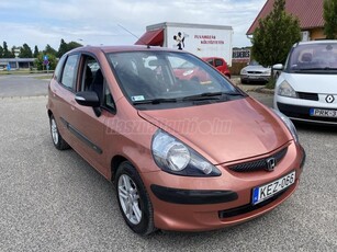 HONDA JAZZ 1.4 LS My. 2005 magyar.1 tulaj.digit klíma