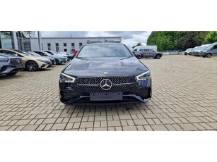 MERCEDES-BENZ CLA 200 d AMG Line