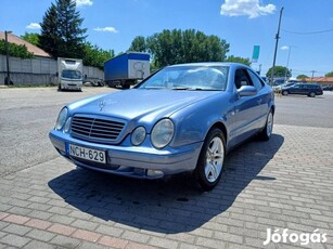 Mercedes-Benz CLK 200 Autóbeszámitás