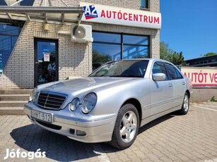 Mercedes-Benz E 280 4Matic Elegance (Automata)...