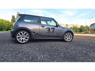 MINI MINI COOPER 1.6 S FRISS MŰSZAKI. MEGKIMÉLT ÁLLAPOT