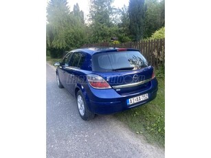 OPEL ASTRA H 1.6 Enjoy