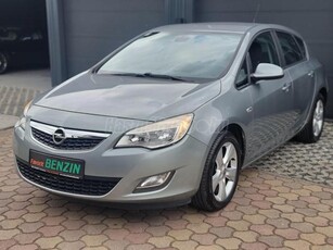 OPEL ASTRA J 1.6 Essentia ERŐSEBB MOTORRAL.DUPLA DIGKLÍMA.NAGY ALUKERÉK. RADAR