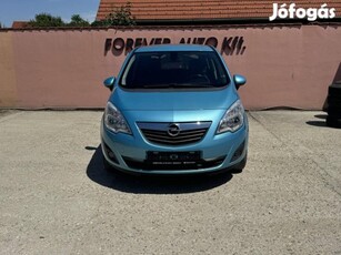 Opel Meriva B 1.4 Cosmo Foglalózva