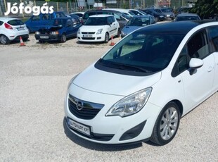 Opel Meriva B 1.4 T Cosmo Panoráma tető. Magas...