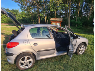 PEUGEOT 206 1.4 Presence