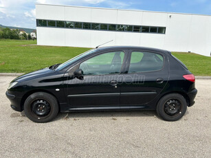 PEUGEOT 206 2.0 HDi Premium