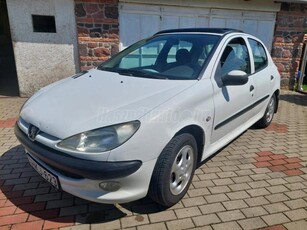 PEUGEOT 206 2.0 HDi Style