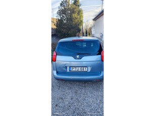 PEUGEOT 5008 1.6 THP Premium EURO5