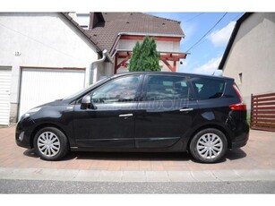RENAULT GRAND SCENIC Scénic 1.5 dCi TomTom